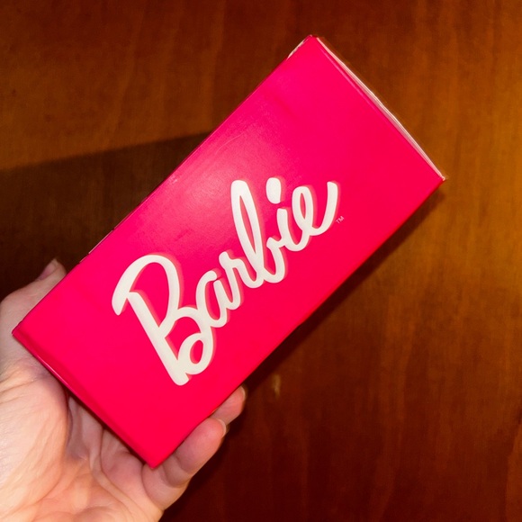 🚫SOLD🚫Barbie Satchel/Crossbody Collectors Edition NWT - Picture 4 of 7